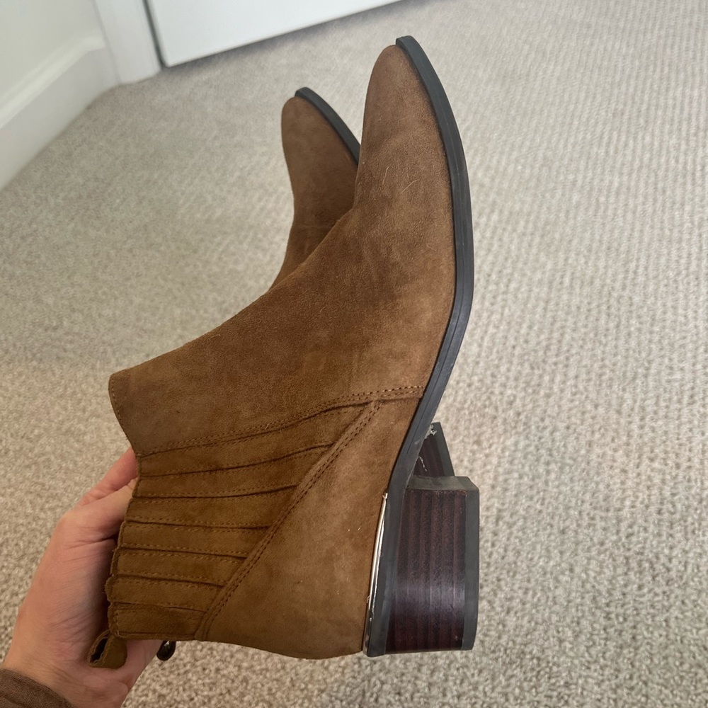 Cognac Suede Leather Marc Fisher Booties Ankle Boots women’s size 9 - Picture 7 of 7